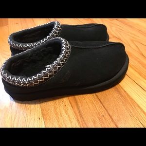 Women’s UGG Tasman slipper